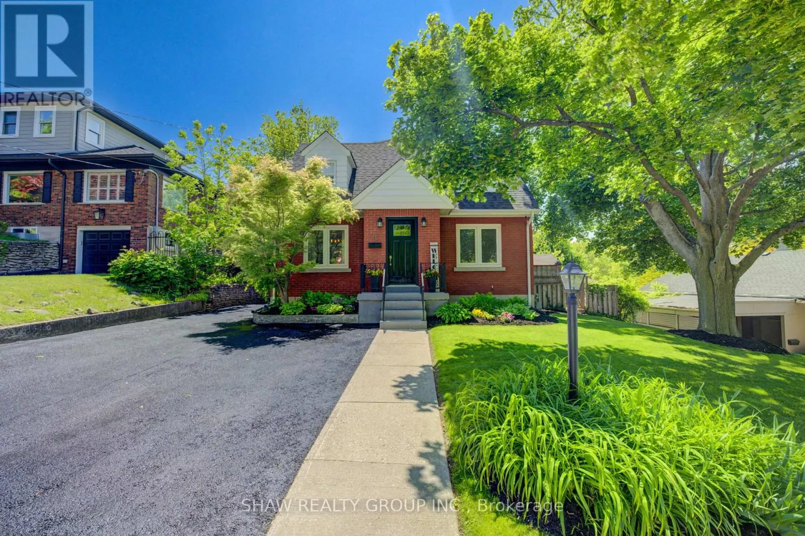 46 WESTMOUNT BOULEVARD