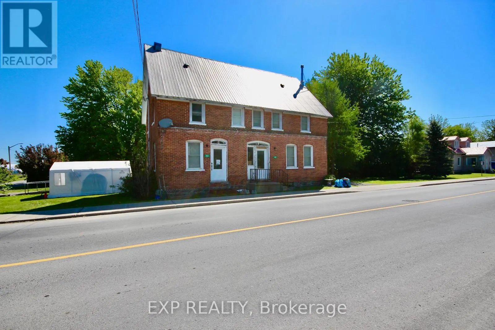 40 & 42 - 40 MAIN STREET