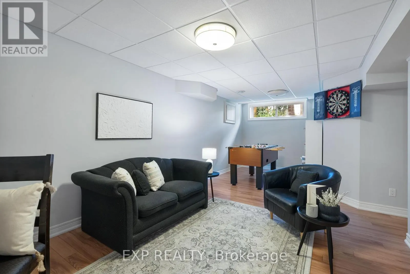 519 LAKESHORE ROAD