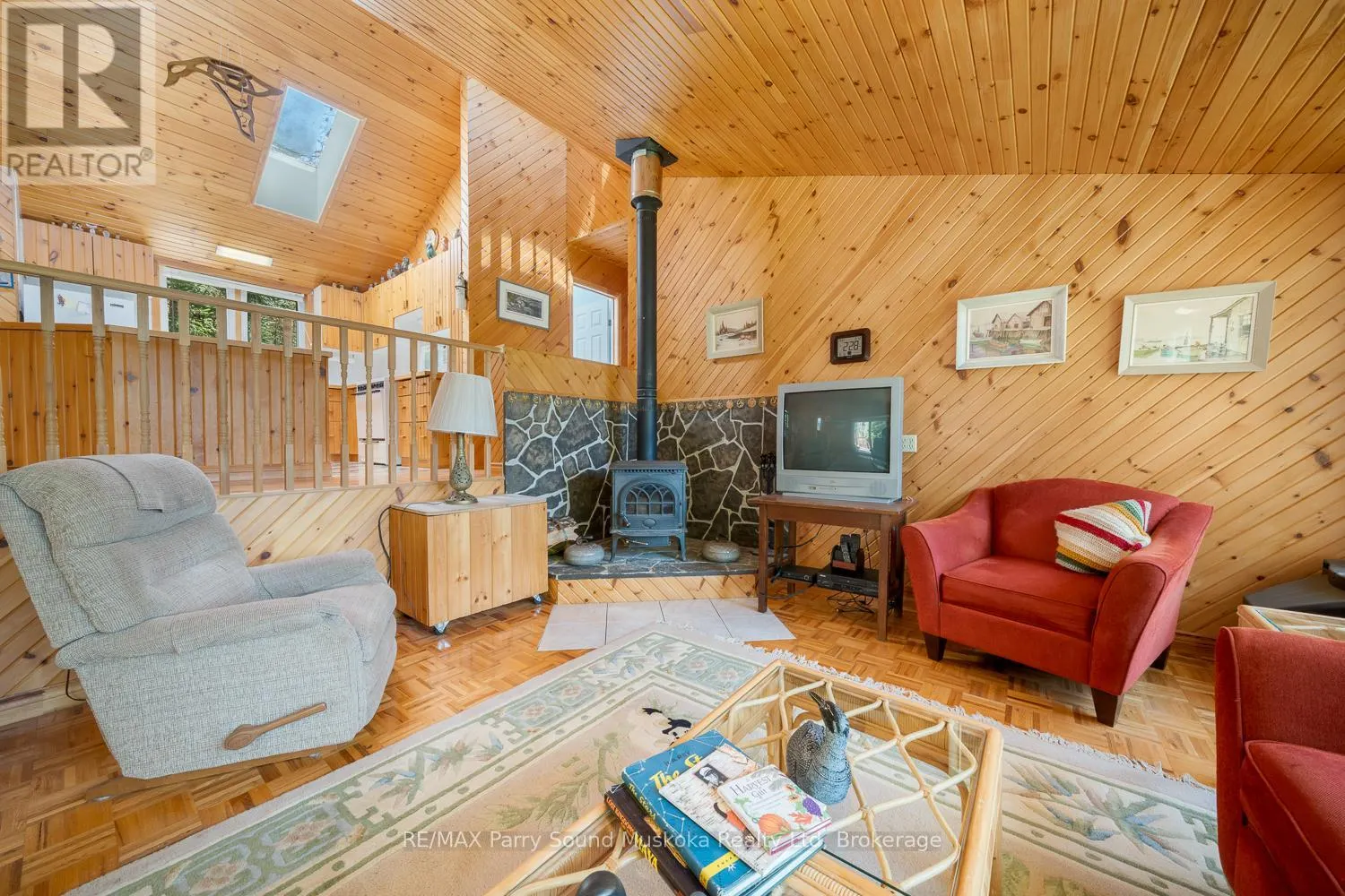 25 DANCY LANE