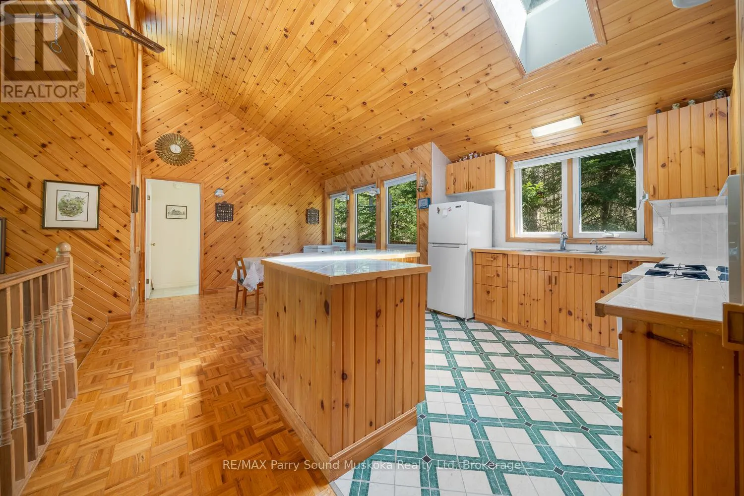 25 DANCY LANE
