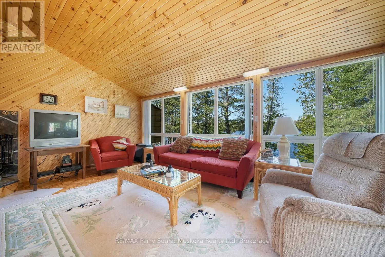25 DANCY LANE