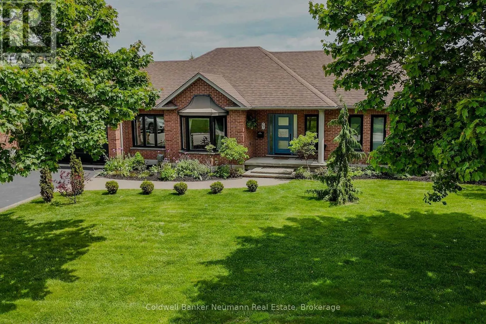 27 CROSS CREEK BOULEVARD