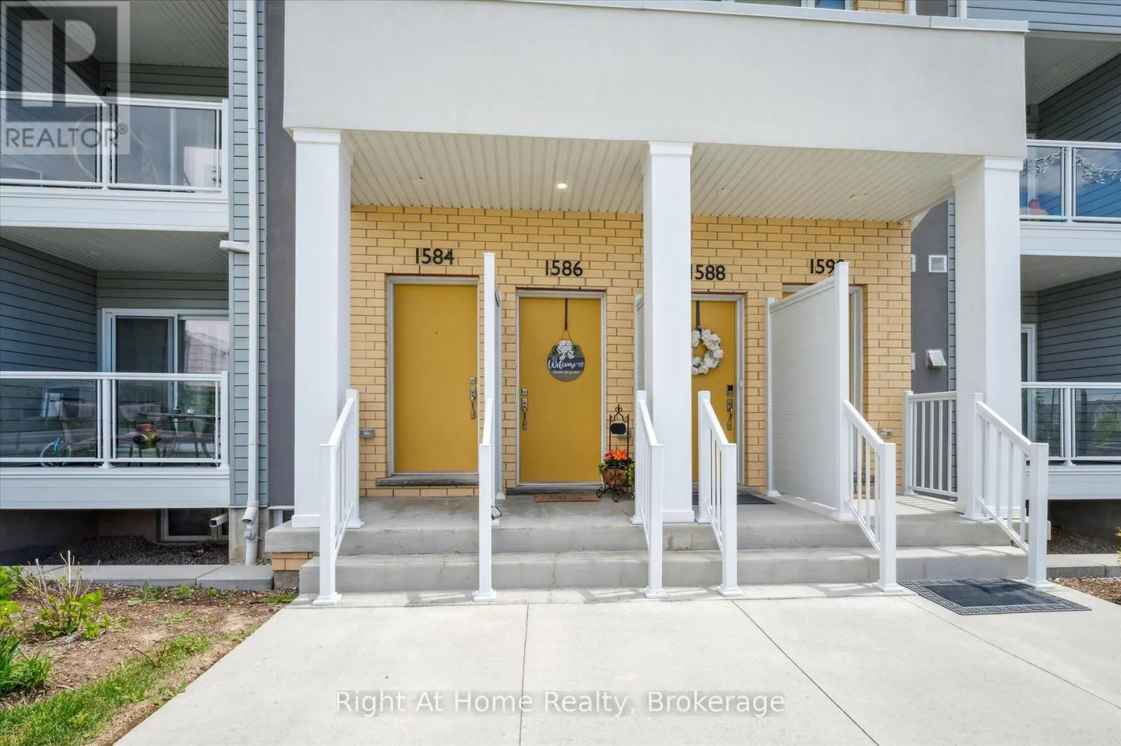 1586 FISCHER-HALLMAN ROAD