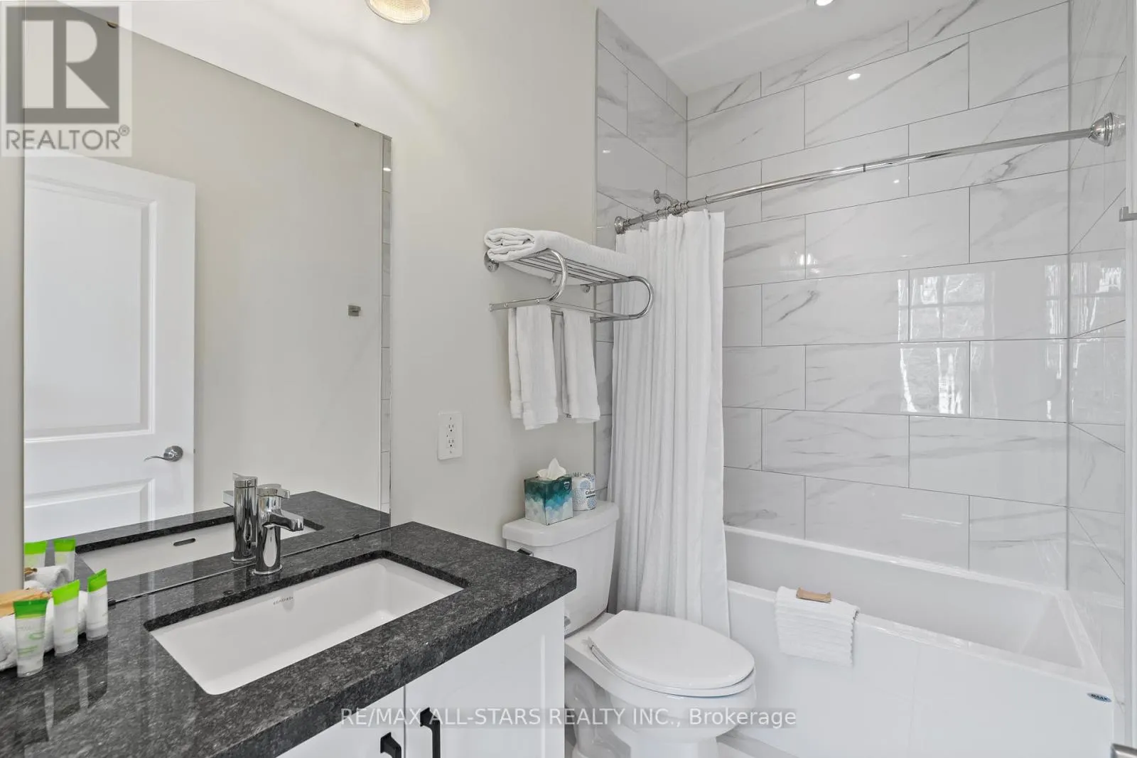 31 - 1869 MUSKOKA ROAD 118, #31