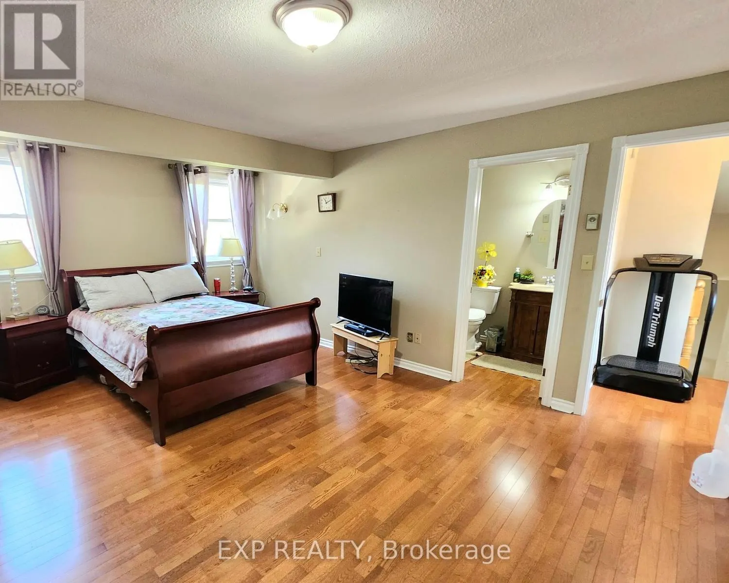 1311 CUTHBERTSON AVENUE