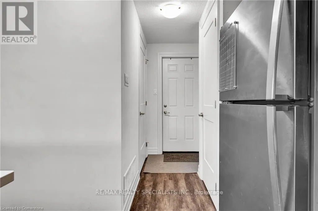 4 - 275 MAX BECKER DRIVE