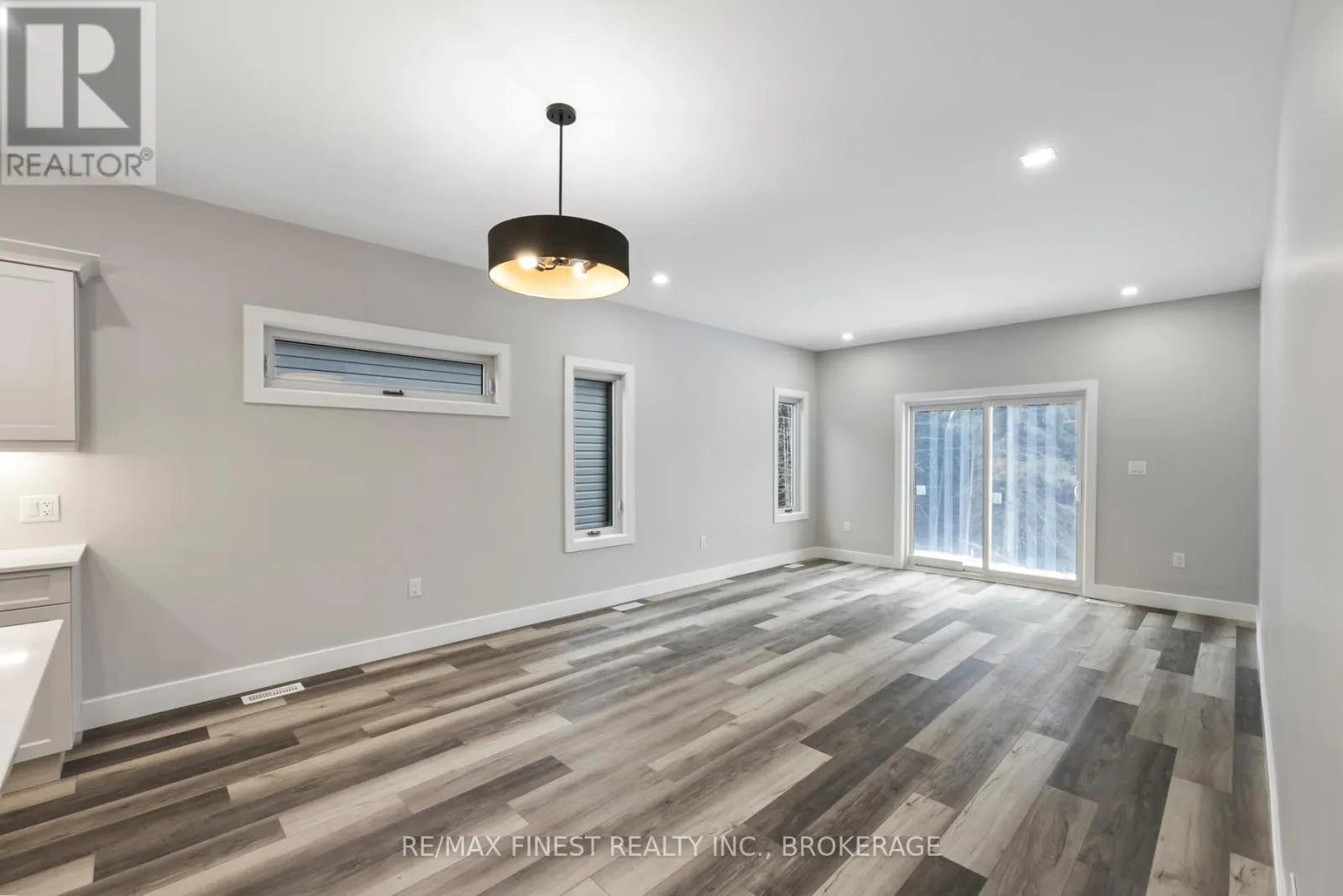 161 CREIGHTON DRIVE