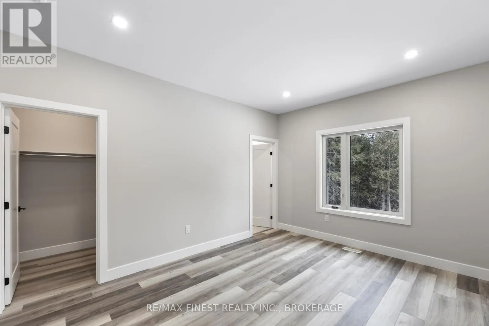 161 CREIGHTON DRIVE