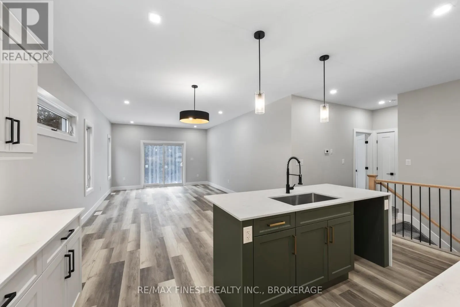 161 CREIGHTON DRIVE