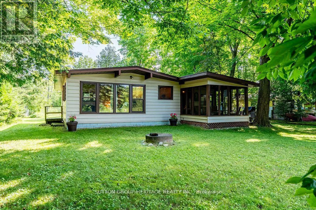142 CEDAR SHORES DRIVE