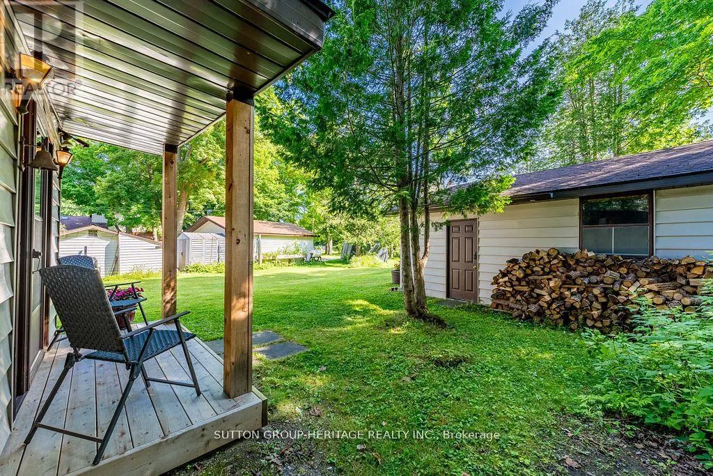 142 CEDAR SHORES DRIVE