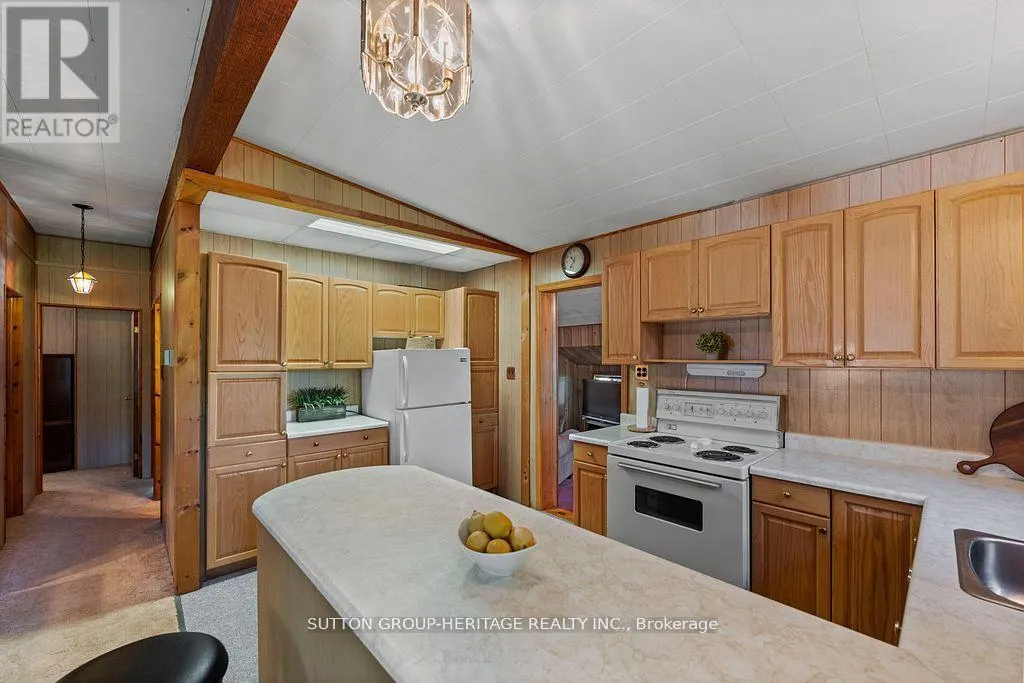 142 CEDAR SHORES DRIVE