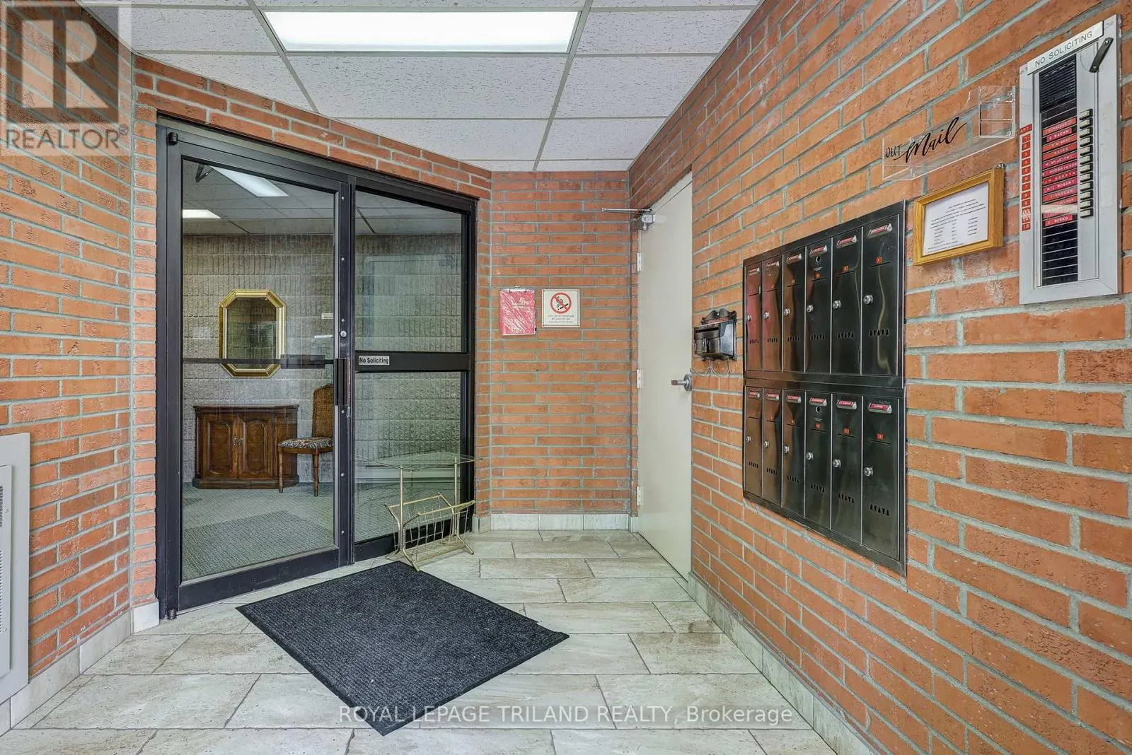 11 - 125 ELM STREET, #11