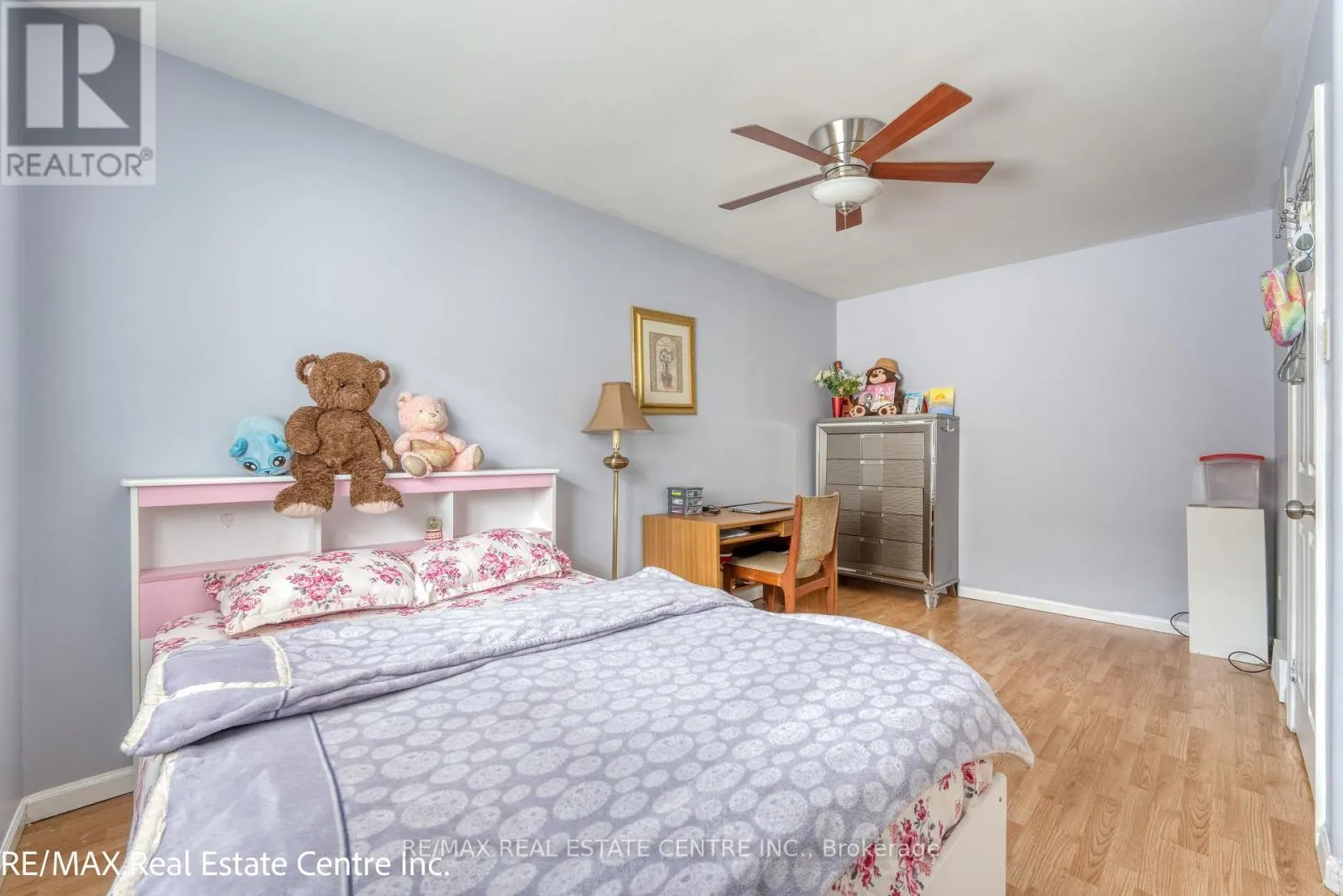 1616 BIRCHWOOD CRESCENT