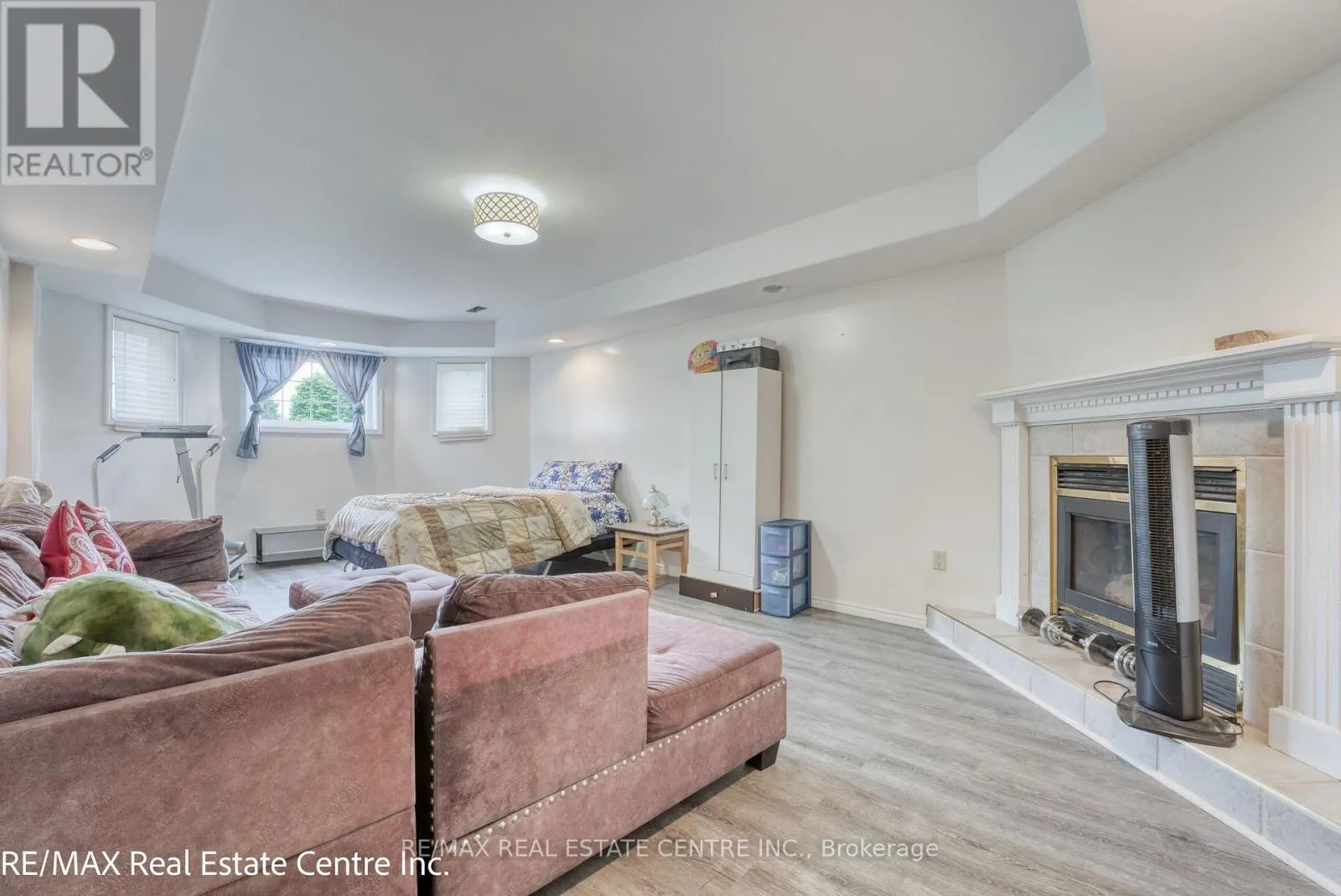 1616 BIRCHWOOD CRESCENT