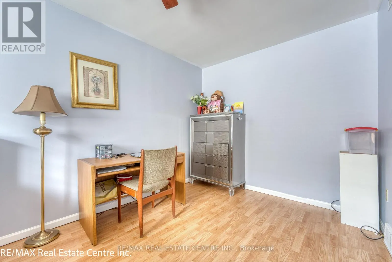 1616 BIRCHWOOD CRESCENT