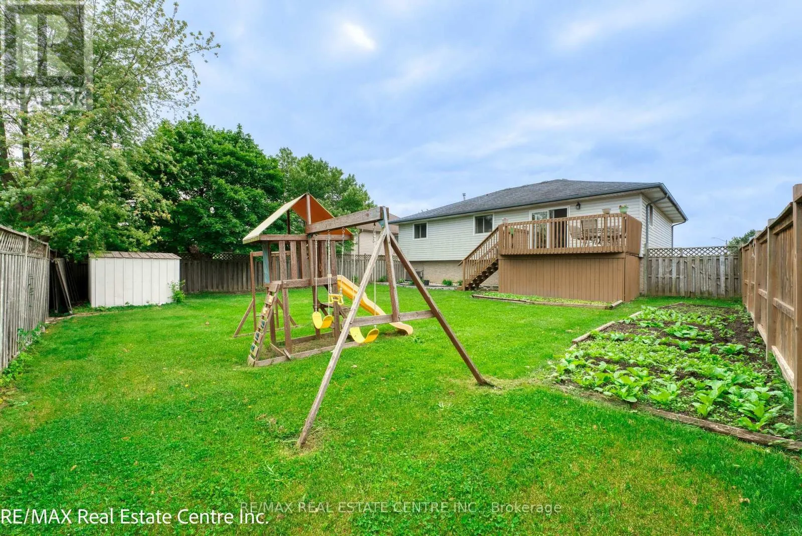 1616 BIRCHWOOD CRESCENT