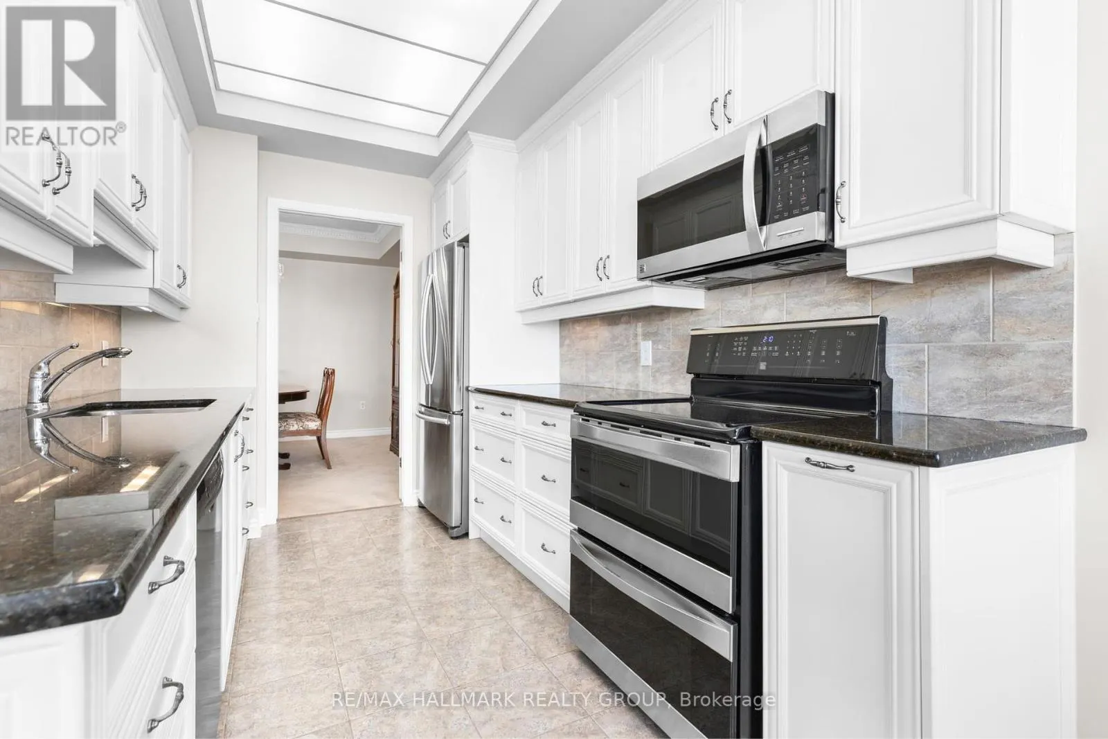 2403 - 1480 RIVERSIDE DRIVE