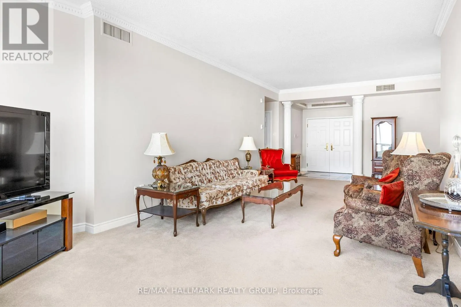 2403 - 1480 RIVERSIDE DRIVE