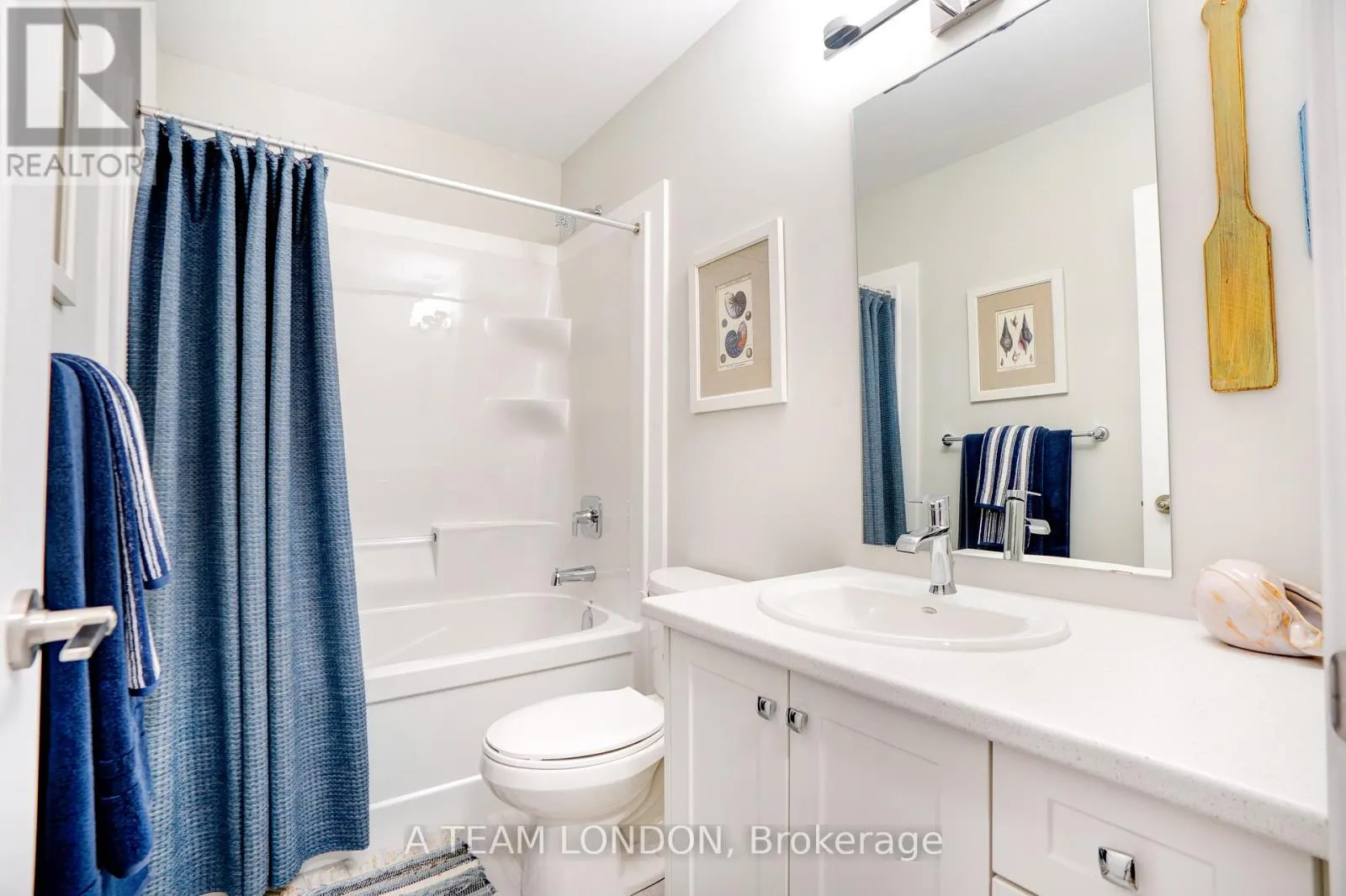 212 - 100 THE PROMENADE, #212
