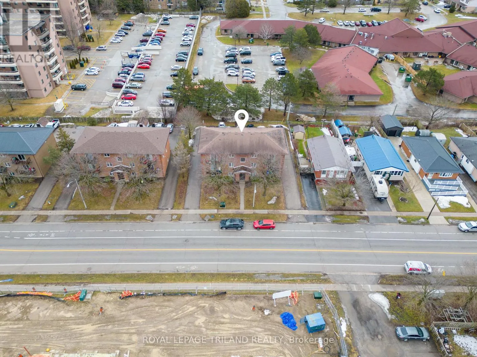 221 HIGHVIEW DRIVE