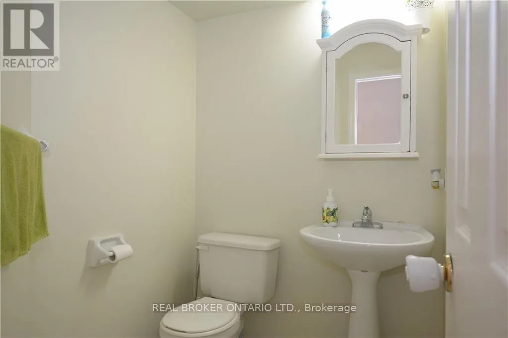 123 BRISTON PRIVATE
