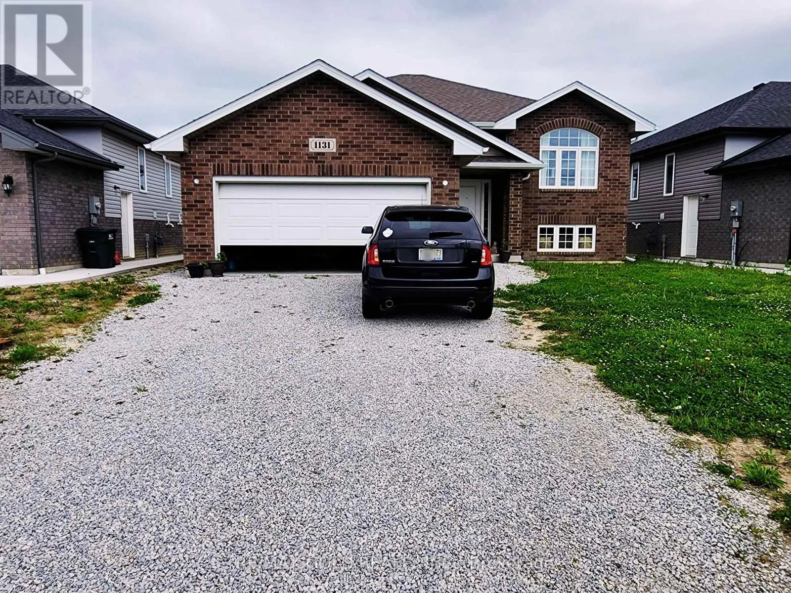 1131 ASPEN RIDGE CRESCENT