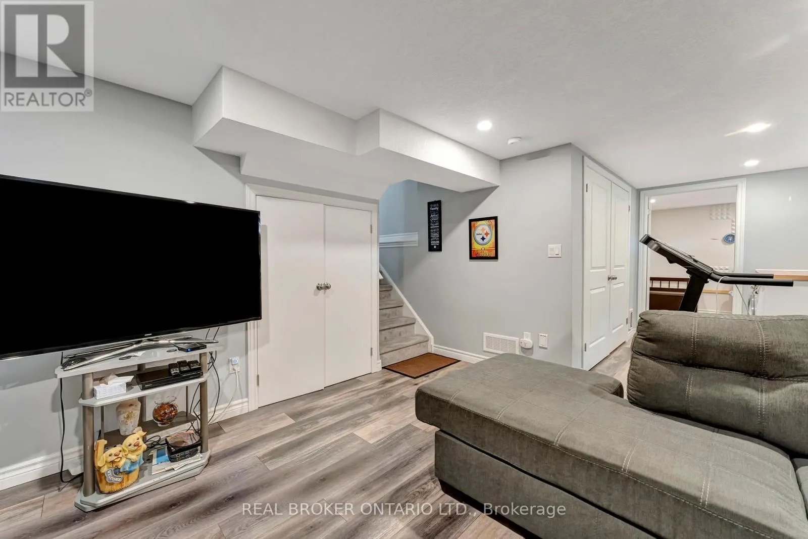 392 MILL STREET