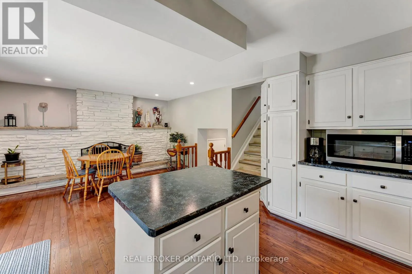 392 MILL STREET
