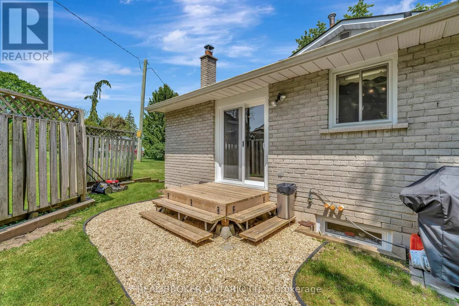 392 MILL STREET