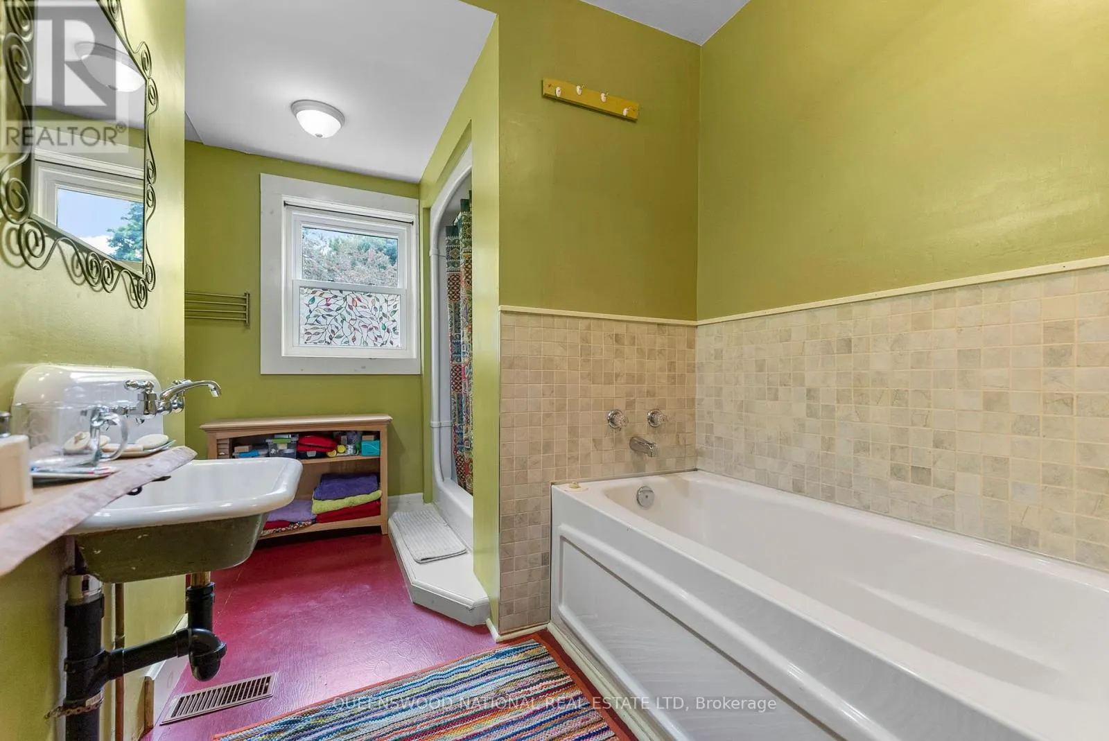 156 WELLINGTON STREET NW