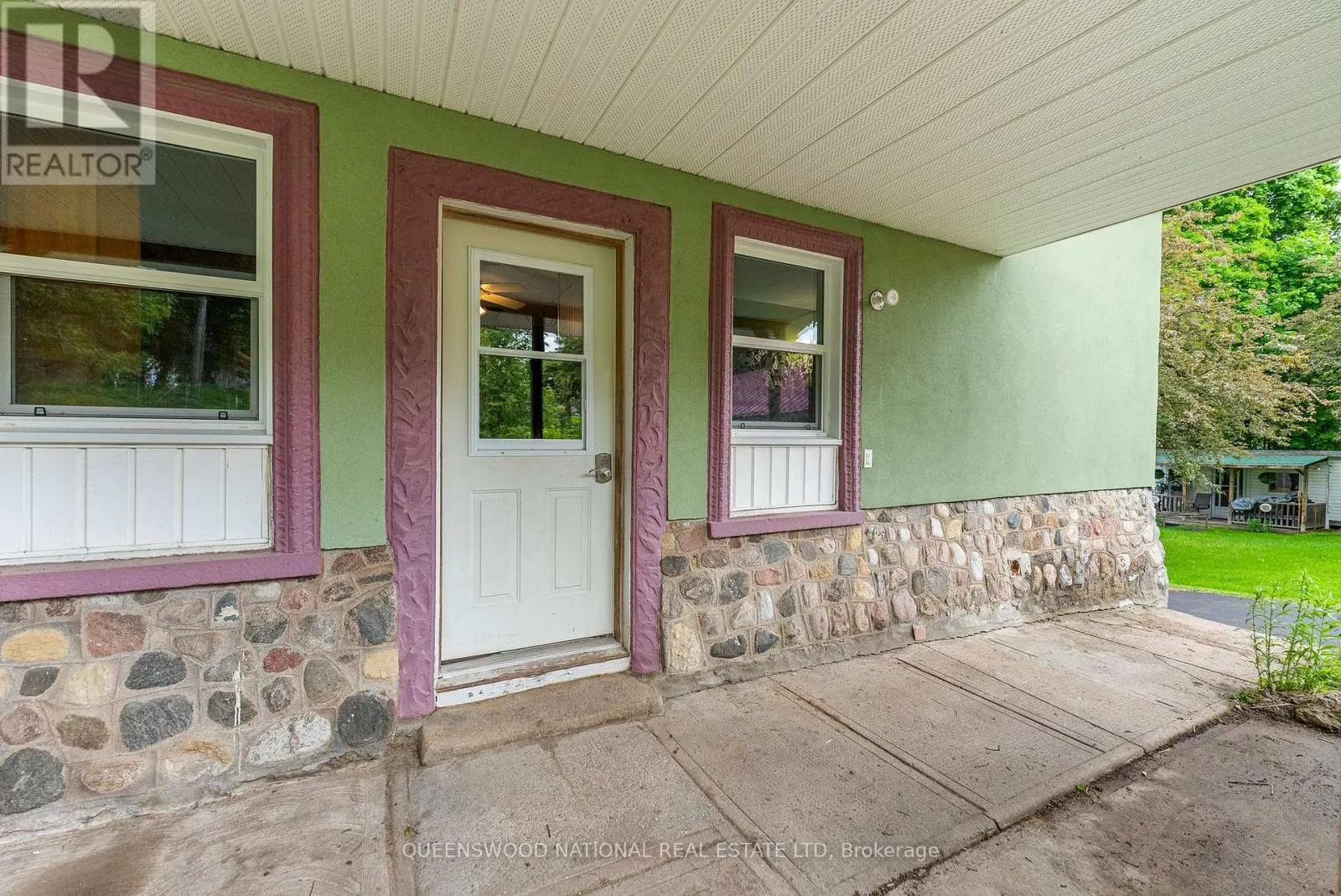156 WELLINGTON STREET NW