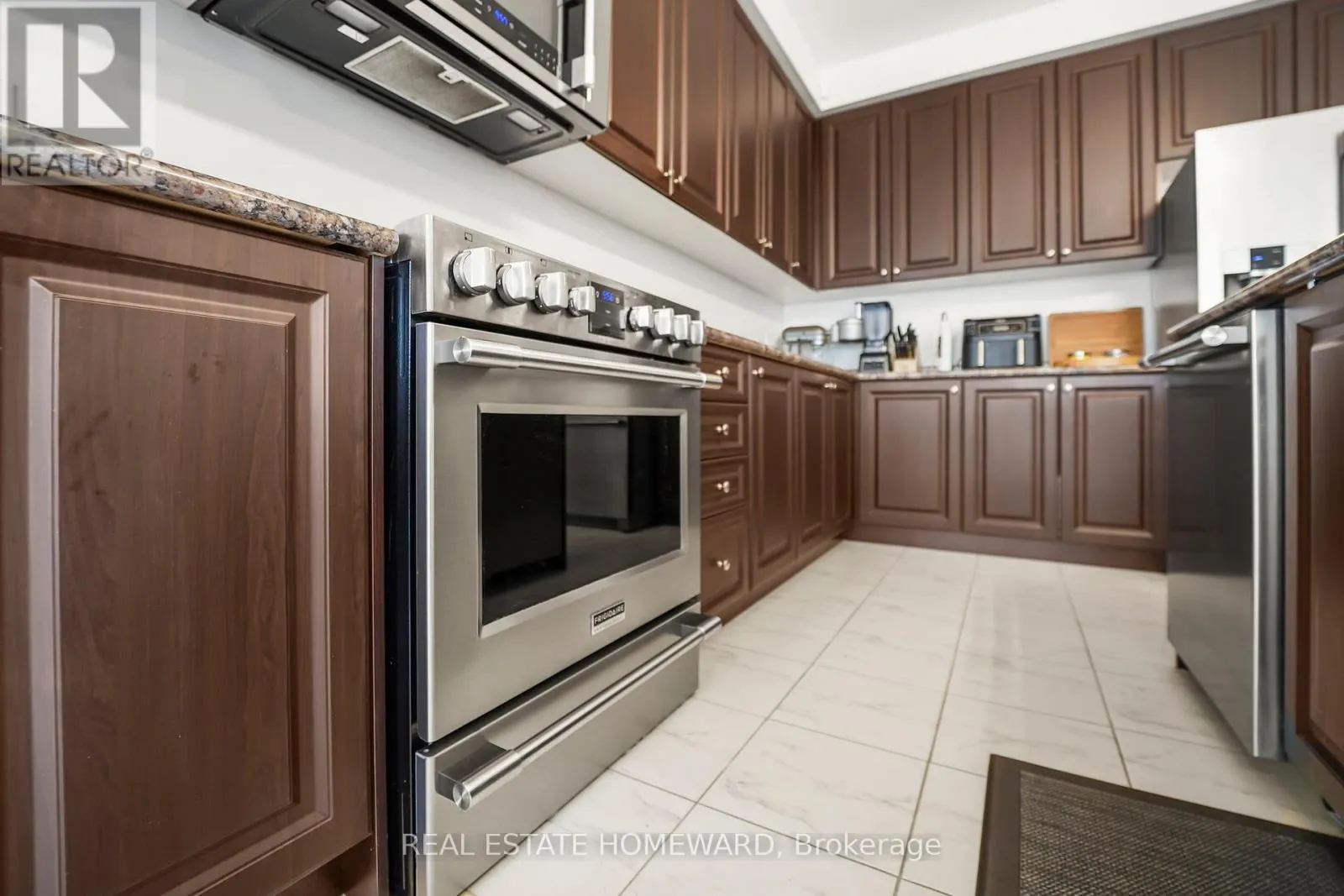 4102 FRACCHIONI DRIVE
