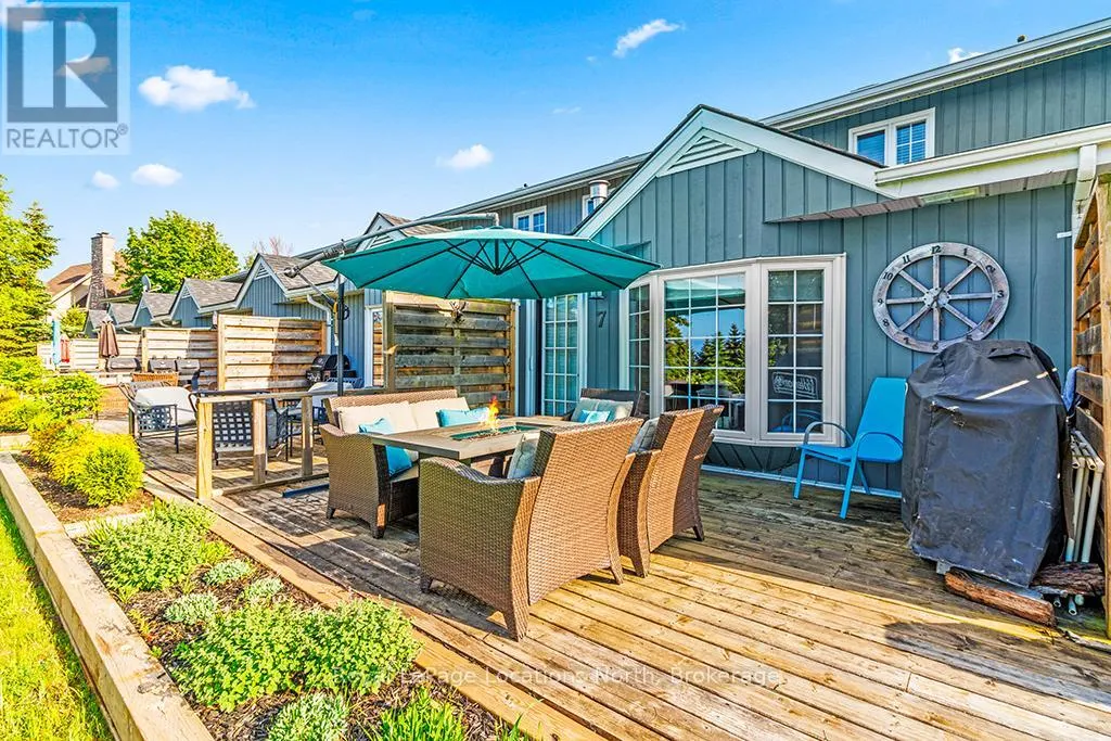 7 - 139 LAKESHORE ROAD E, #7