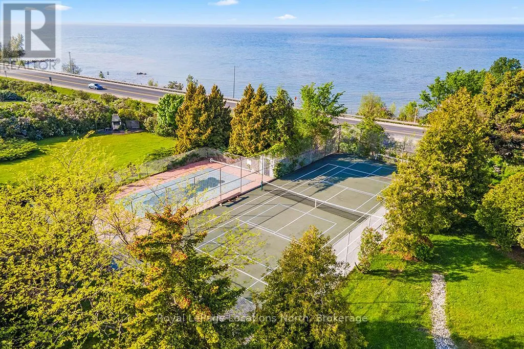 7 - 139 LAKESHORE ROAD E, #7