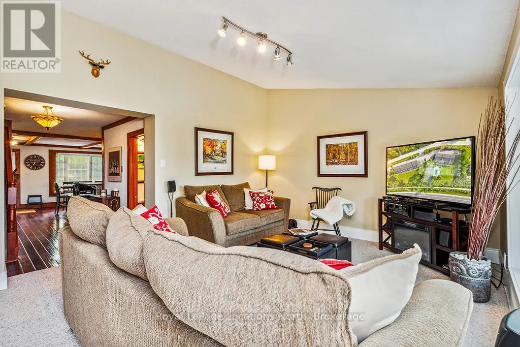 7 - 139 LAKESHORE ROAD E, #7