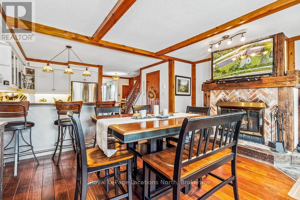 7 - 139 LAKESHORE ROAD E, #7