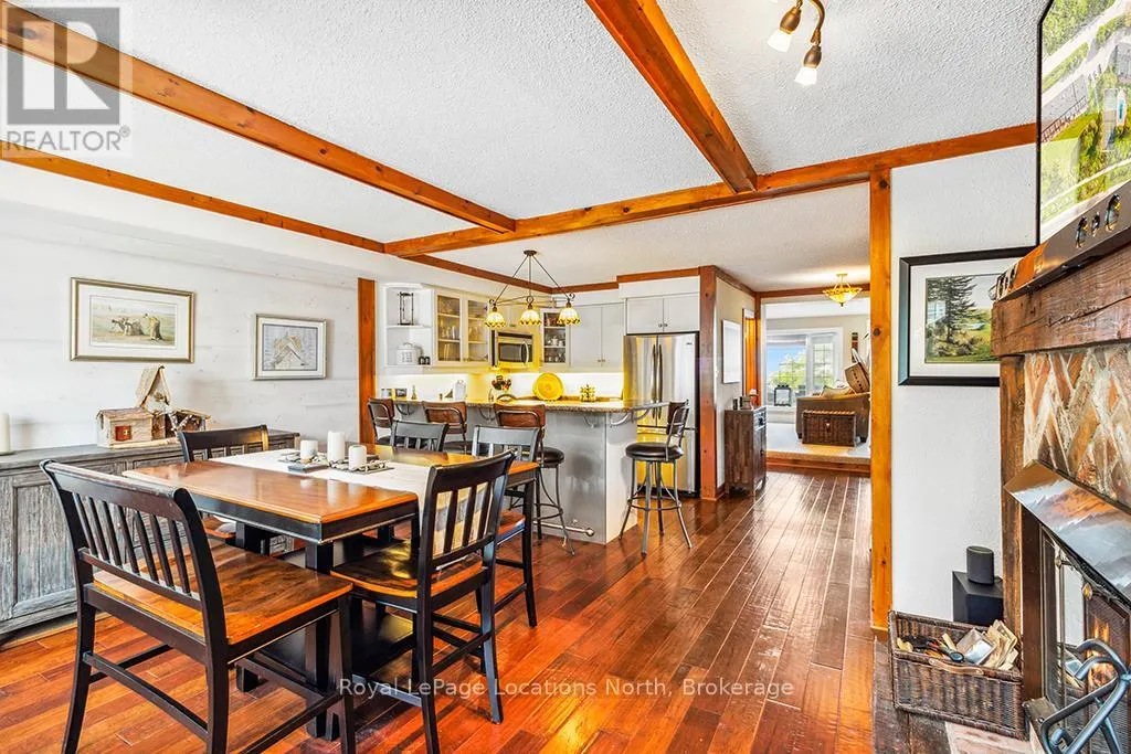 7 - 139 LAKESHORE ROAD E, #7