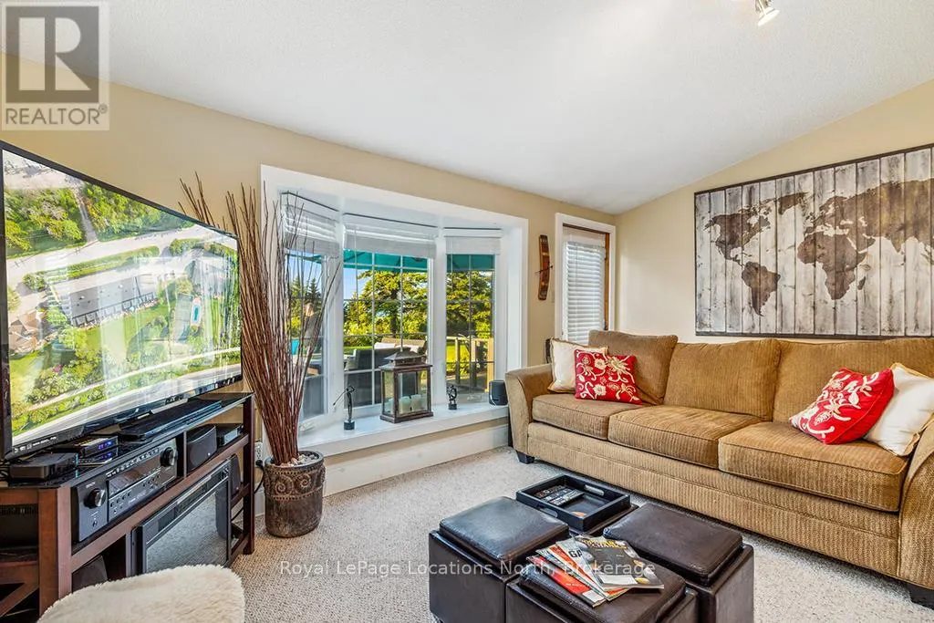 7 - 139 LAKESHORE ROAD E, #7