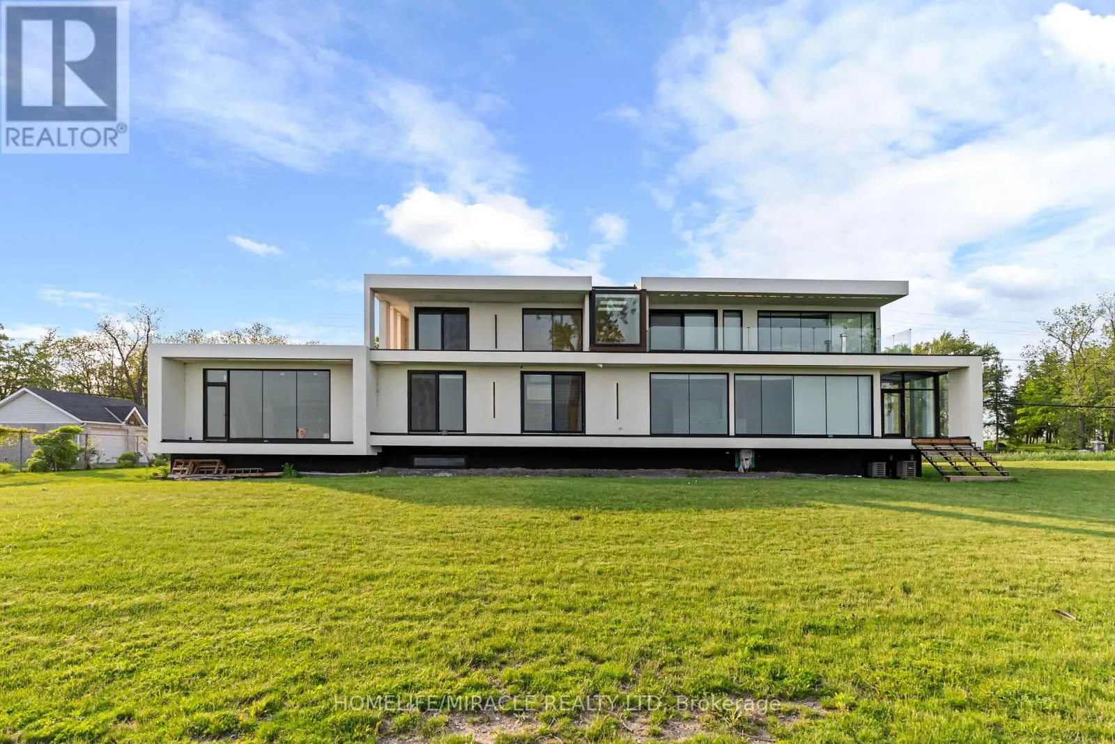 1722 OLD HIGHWAY 2