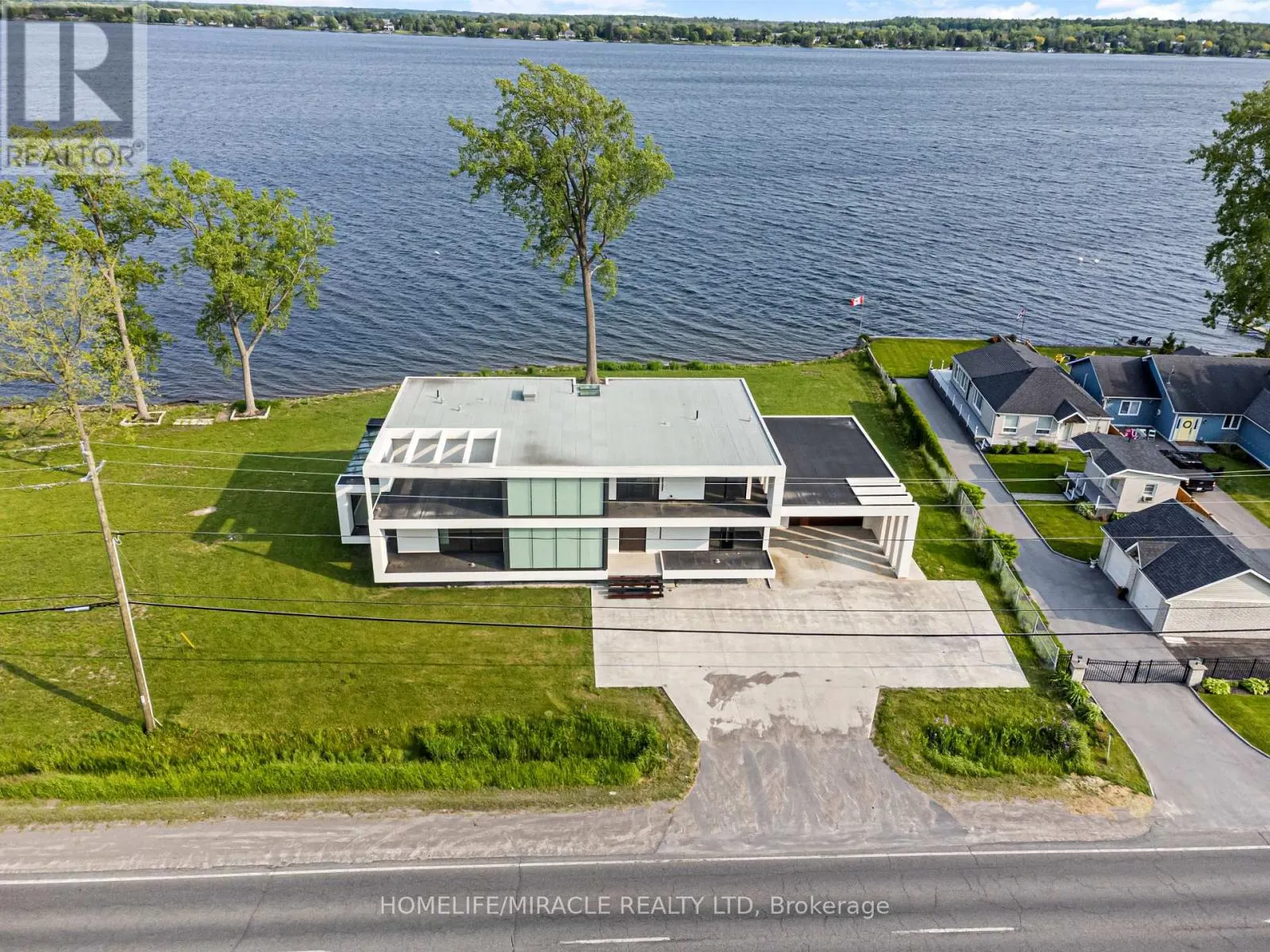 1722 OLD HIGHWAY 2