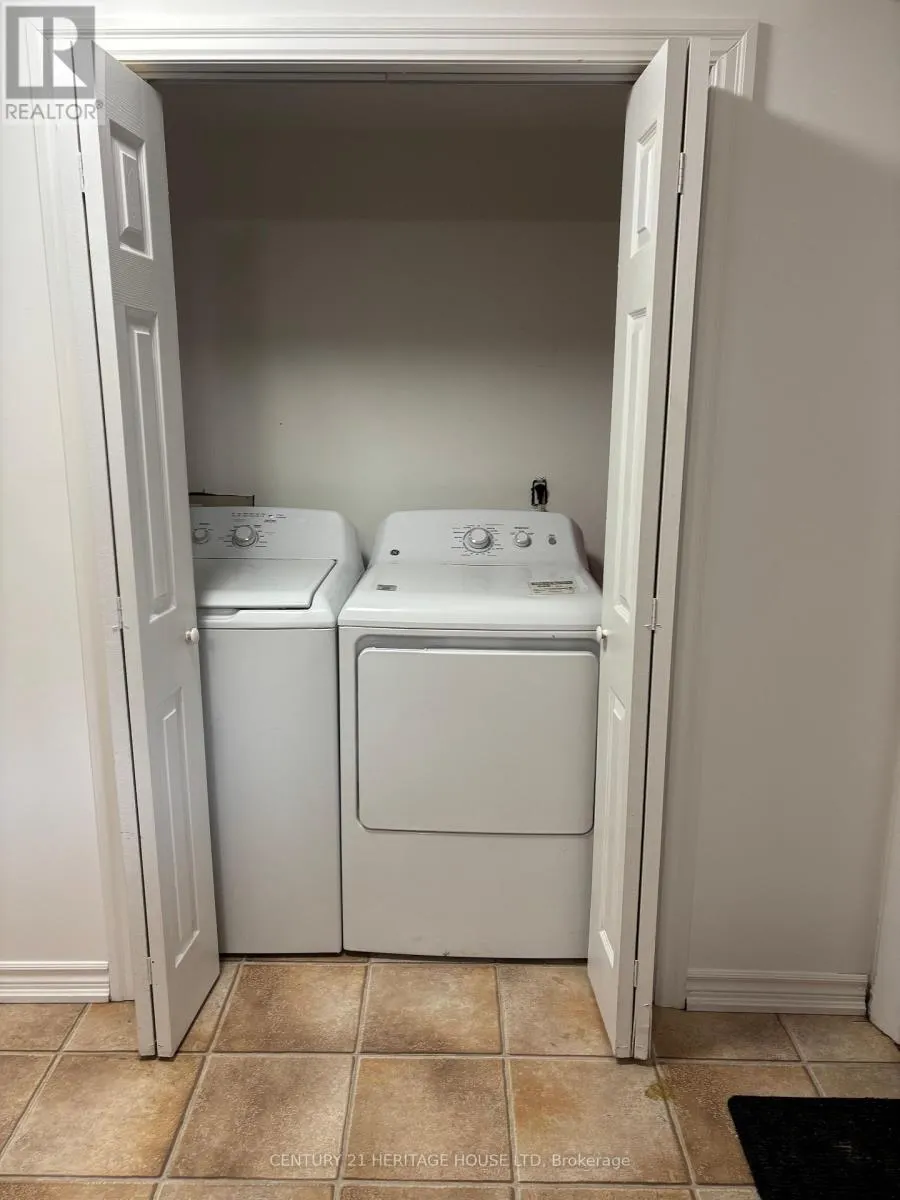 MAIN AND UPPER FLOOR - 29 MCCULLY DRIVE S