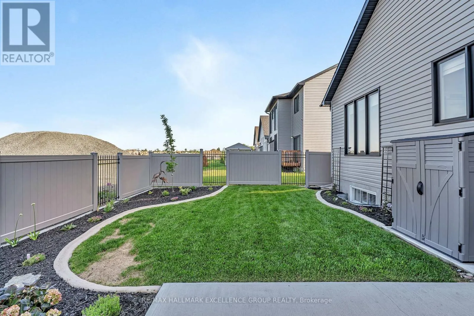 668 COBALT STREET