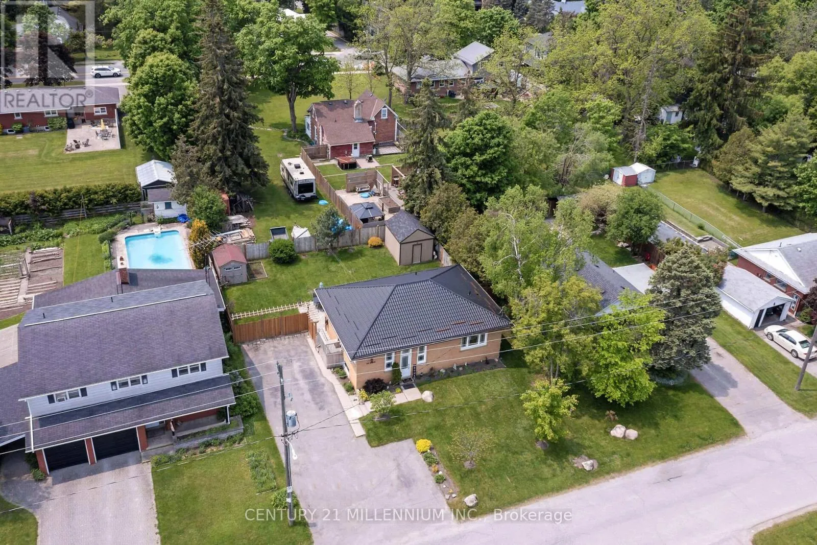 214 DANIEL STREET