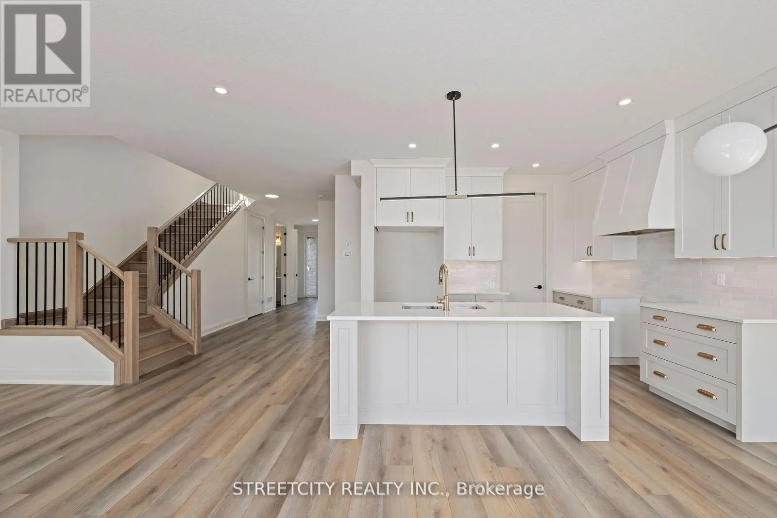 53 LUCAS ROAD