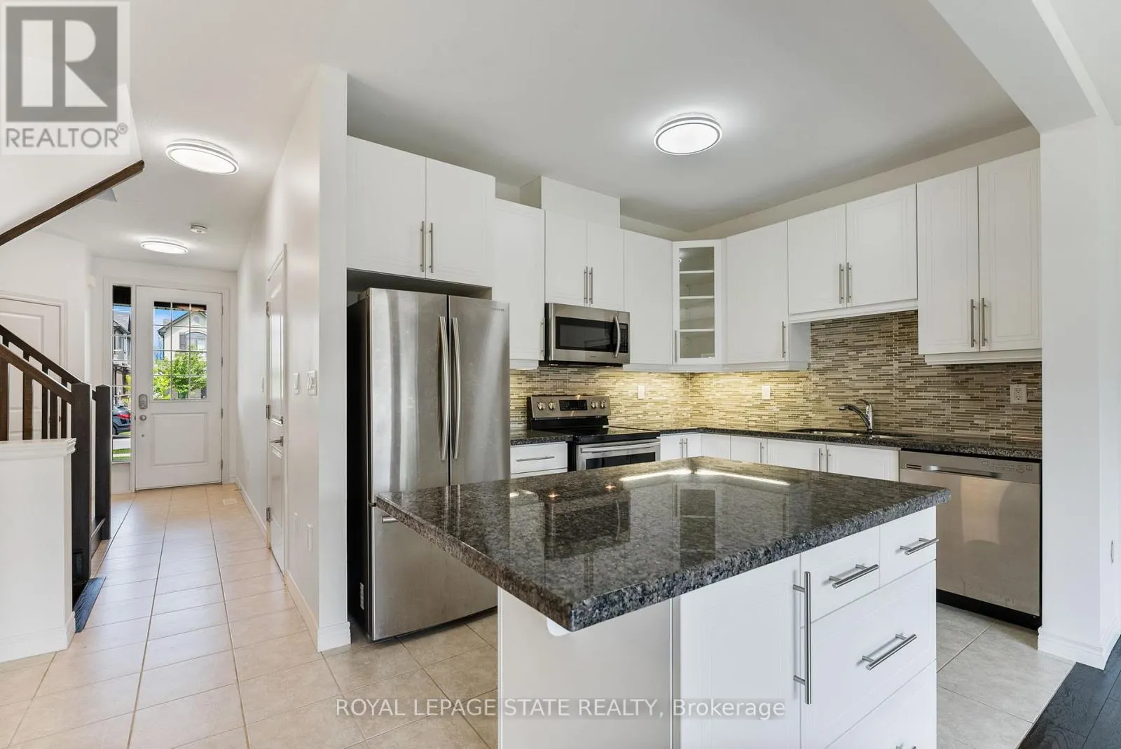 68 DODMAN CRESCENT
