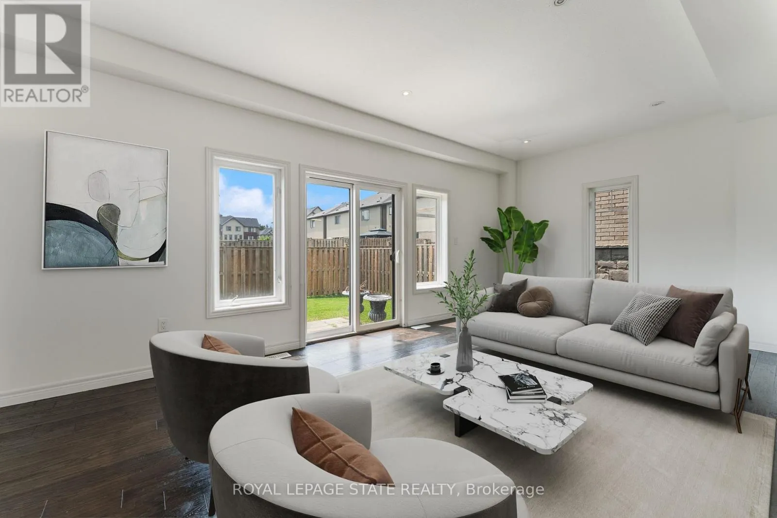 68 DODMAN CRESCENT