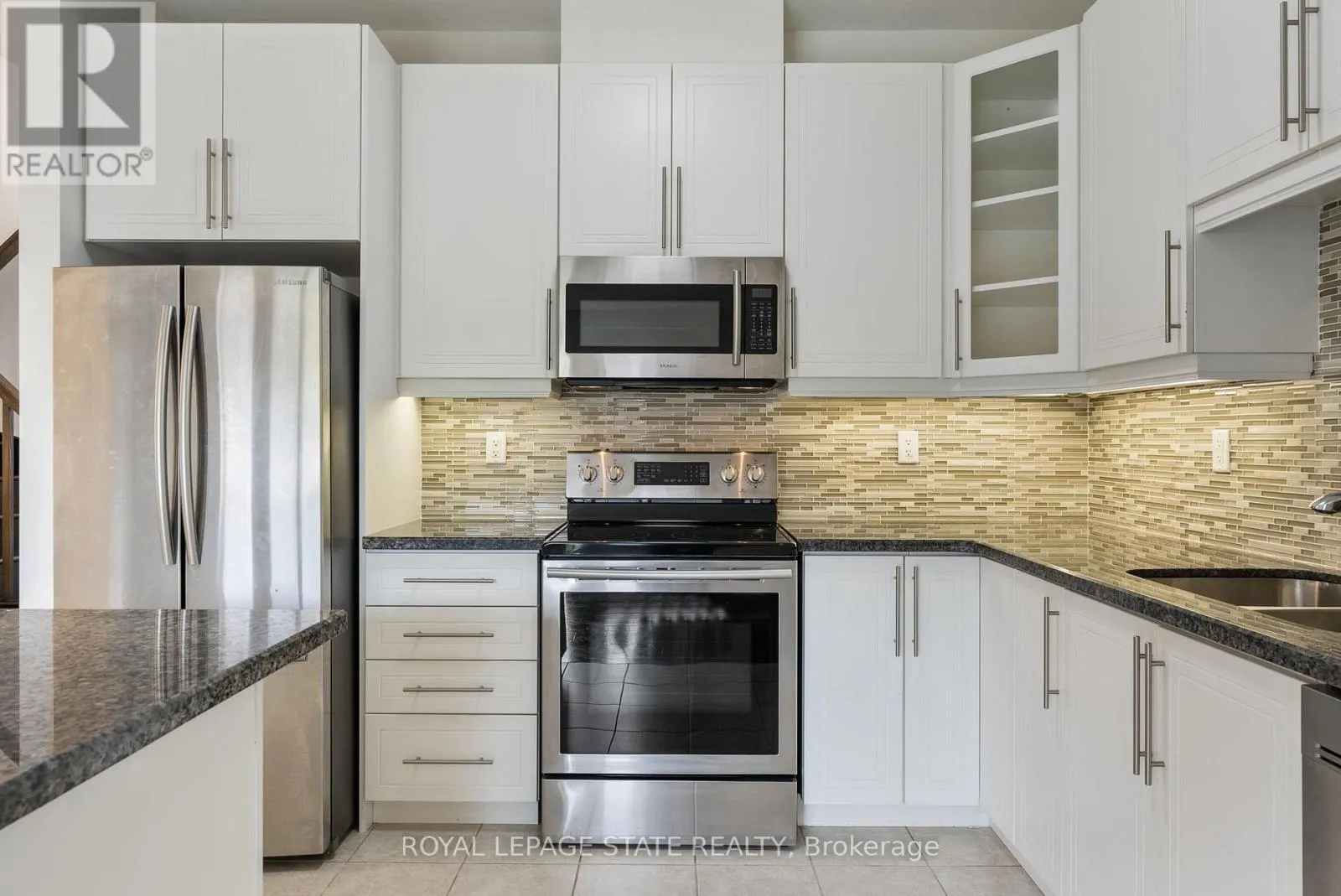 68 DODMAN CRESCENT