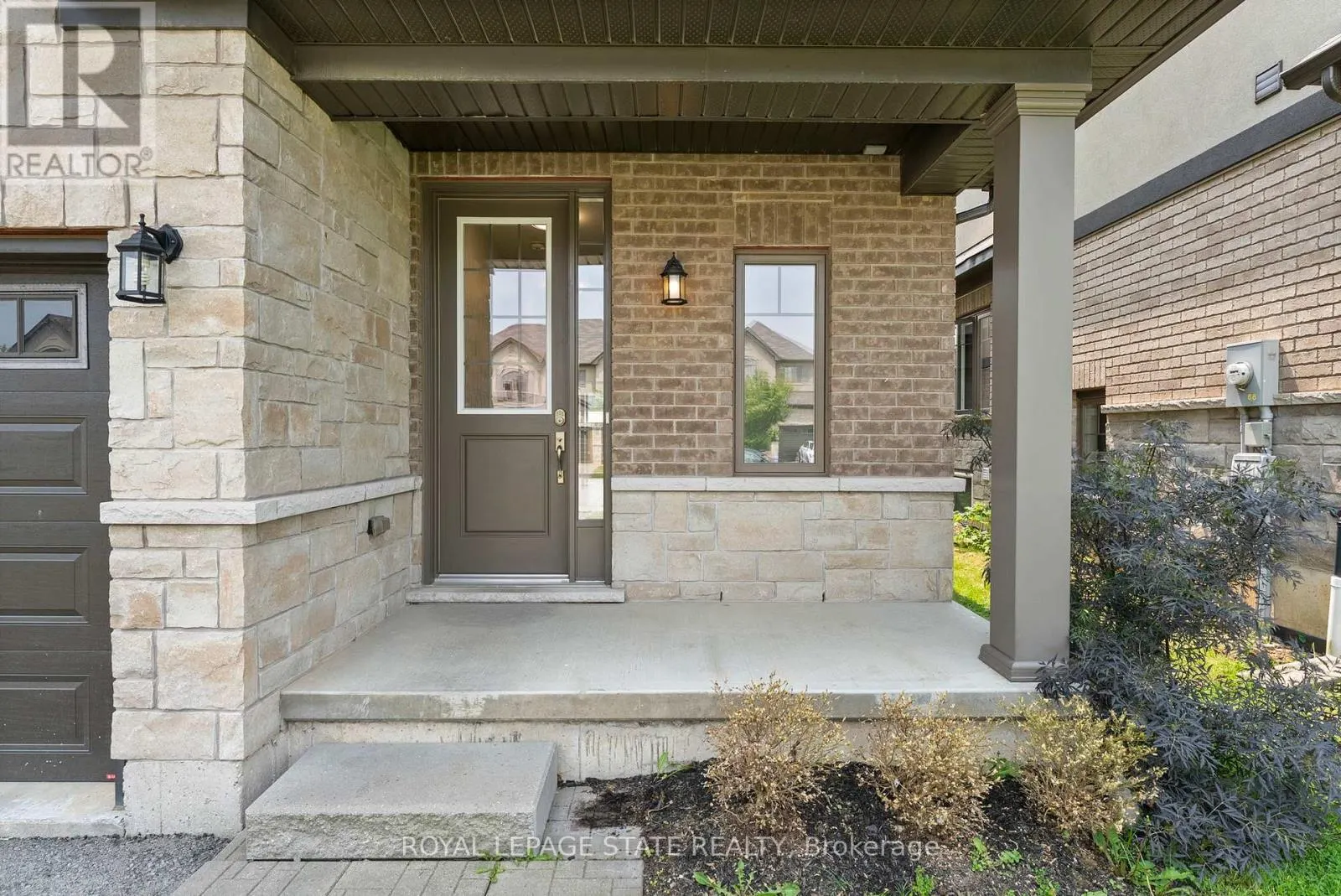 68 DODMAN CRESCENT